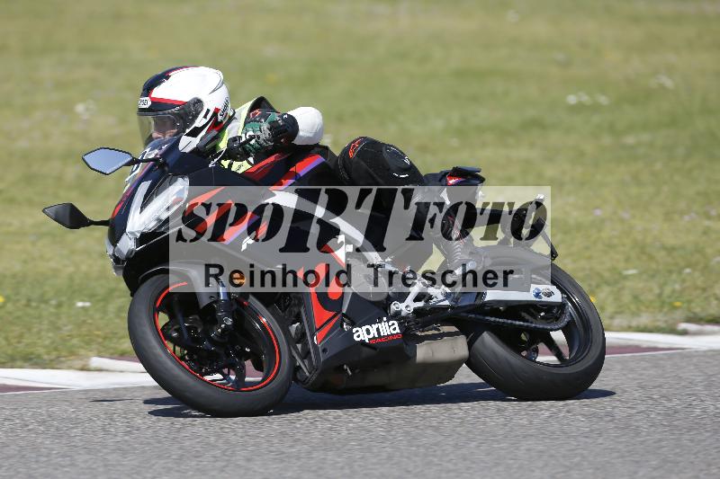 /10 20.04.2026  Pluess Moto Sport ADR/Einsteiger/30